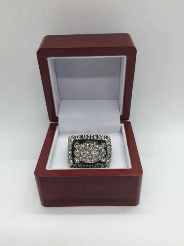 nfl-1980-oakland-raiders-super-bowl-ring-jim-plunkett-ring-1